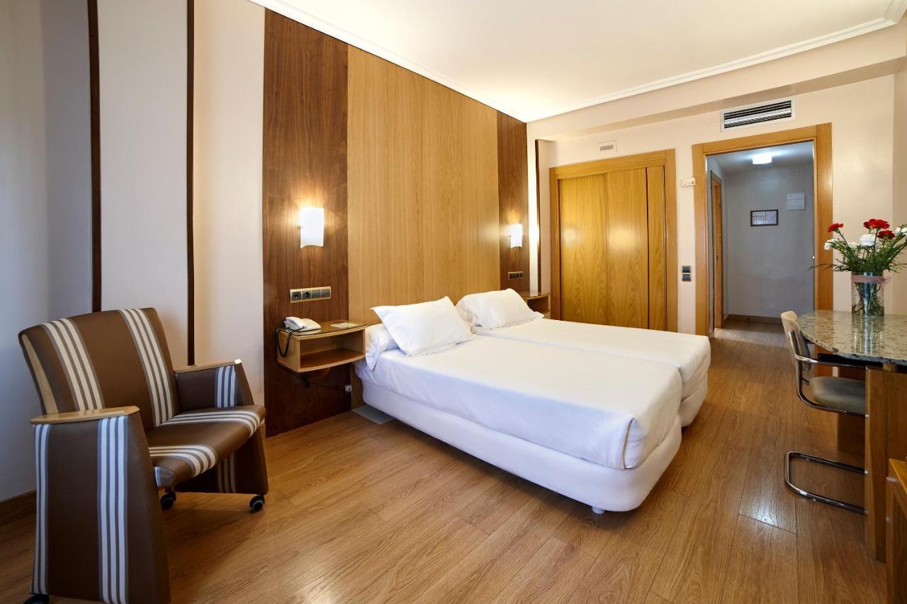 Zenit Dos Infantas Hotel Zamora Luaran gambar